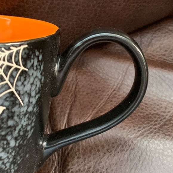 Cobwebs Creep Trick or Treat Spider Web 17oz Halloween Mug - Picture 3 of 9